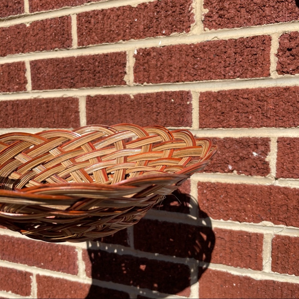 Round Basket - Picture 5 of 6